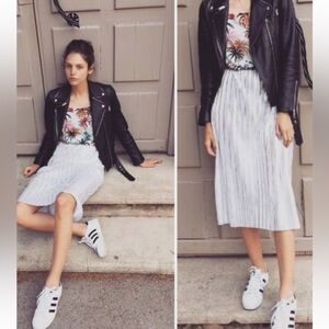 ZARA SILVER PLEATED FLORAL PRINT MIDI DRESS SIZE medium midi